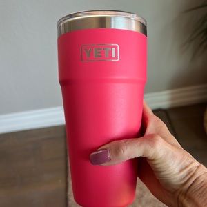 YETI Rambler 30 oz. Tumbler with MagSlider Lid LIKE NÉW